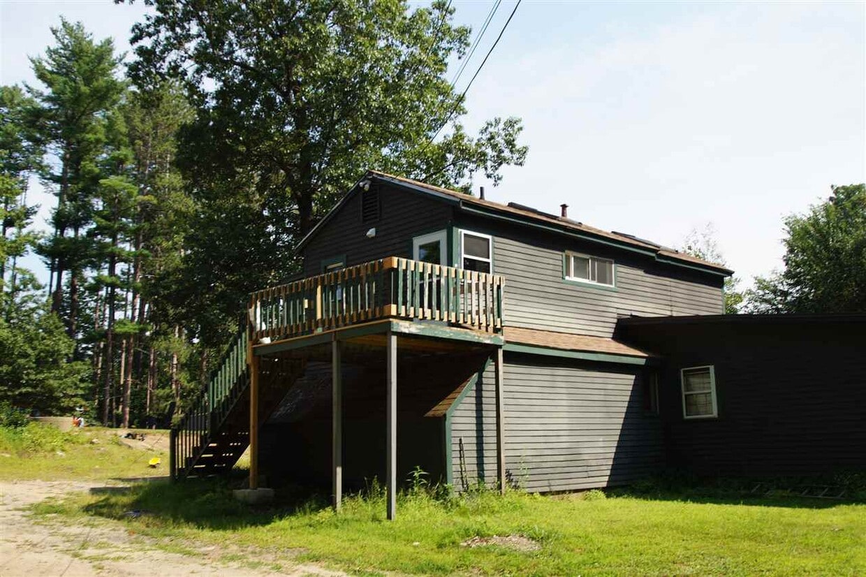 Primary Photo - 30 Coburn St