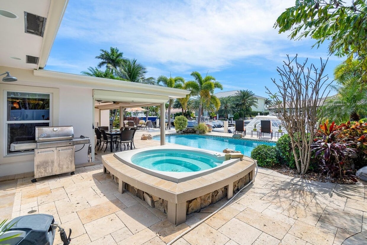 Photo - 2330 NE 48th Street NE, Lighthouse Point, FL 33064