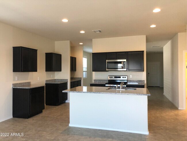 Building Photo - 3539 N Montoya Ln