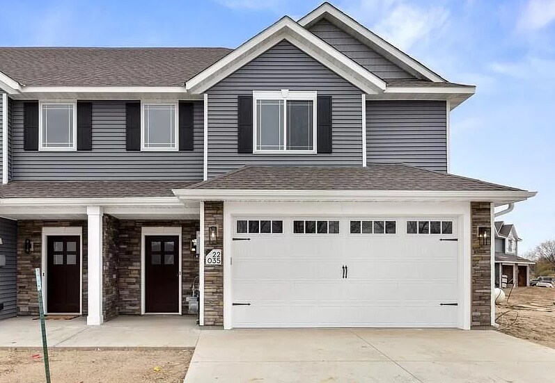 Primary Photo - 22096 Brenly Way