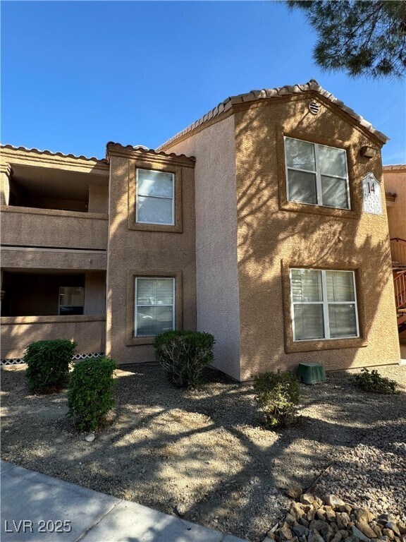 Foto principal - 1150 N Buffalo Dr