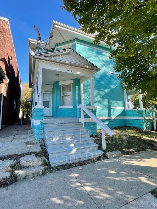 424 S 4th St, Terre Haute, IN 47807 Condo for Rent in Terre Haute, IN