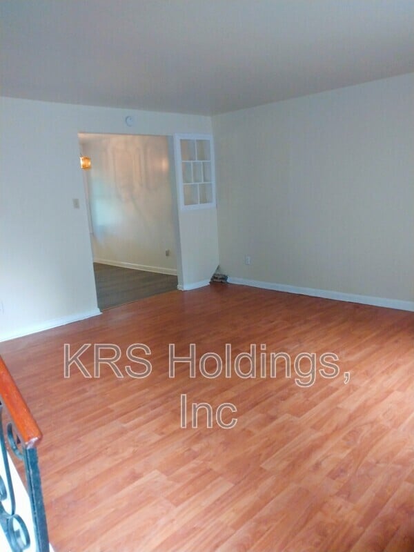 Foto del edificio - 2406 Wayside Dr