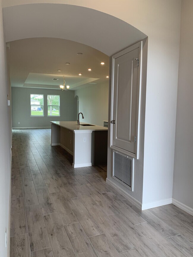 Photo - 5563 Sabal Dr House