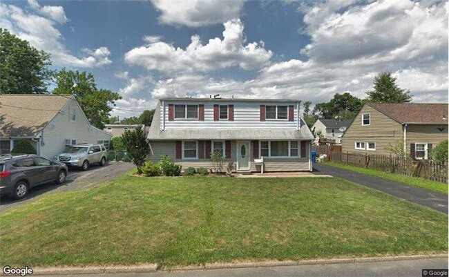 Photo - 19 W Francis St House