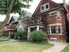 Building Photo - 128 Mavety St