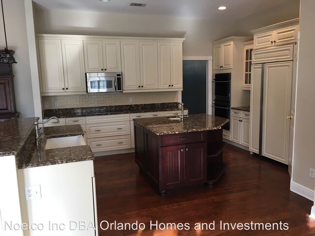 Building Photo - 4 br, 3 bath House - 1821 Maple Leaf Drive