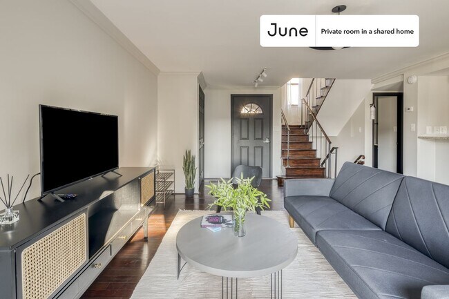 Foto del edificio - Room in Shared 5 bed/2.5 bath home in H Street