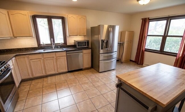 Photo - 730 Humboldt St Townhome