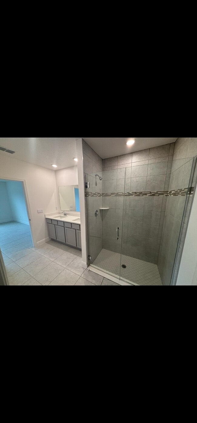 Building Photo - 4194 Sagefield Dr