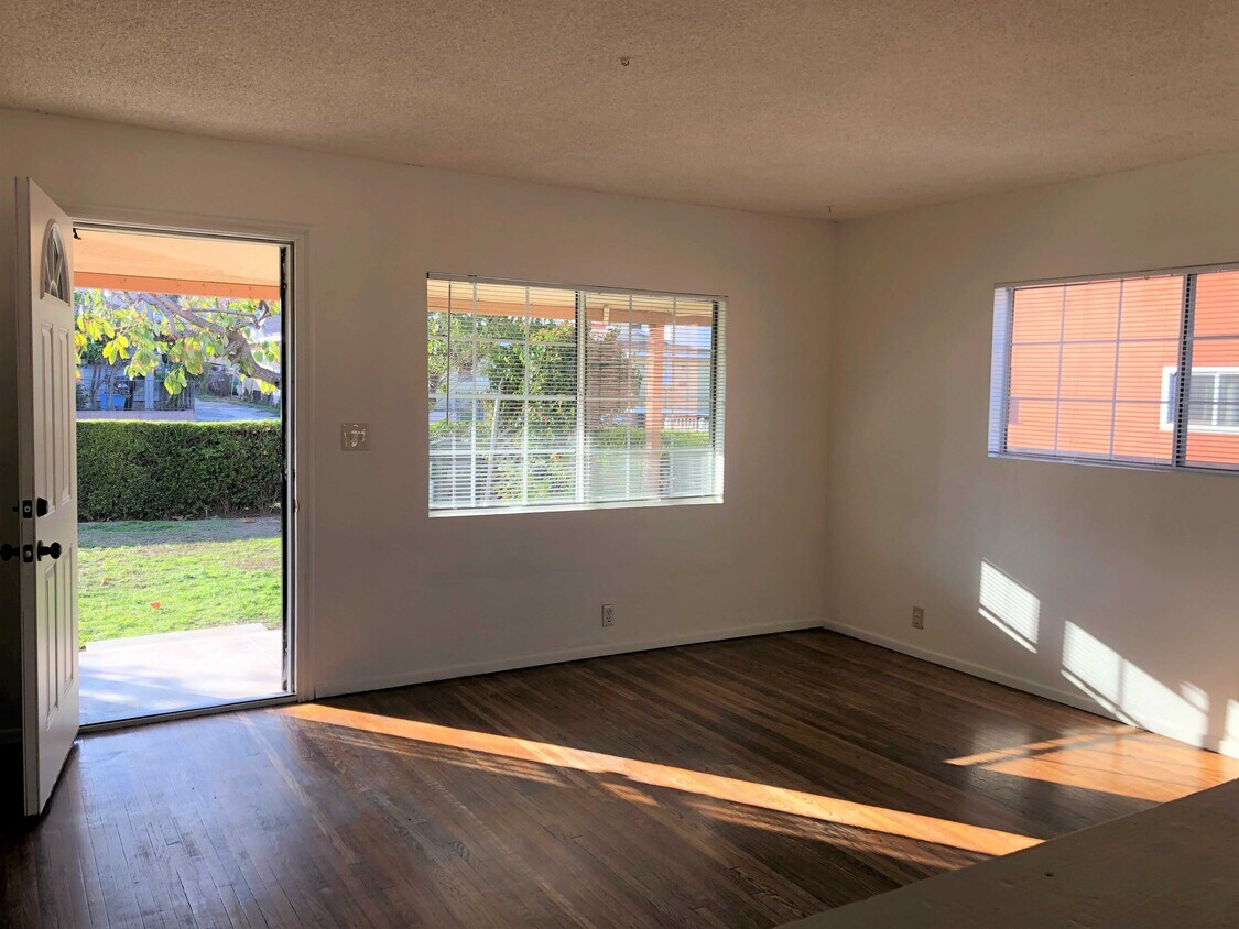 Foto principal - 608 N Orange Ave