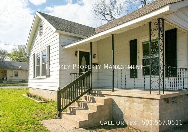 Building Photo - 1321 W 21st St