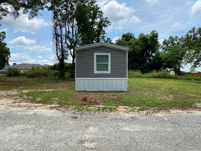 Building Photo - 301 Stone Dr