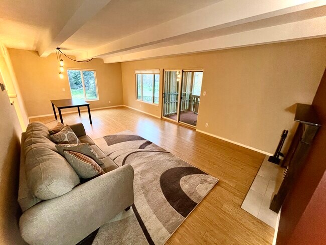 Living/dining area consists of engineered bamboo hard wood flooring - 2525 S Dayton Way