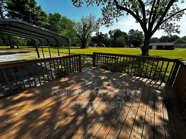 Foto del edificio - 101 Spring Branch Ln