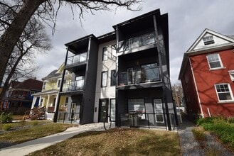 Building Photo - 653 McMillan Avenue