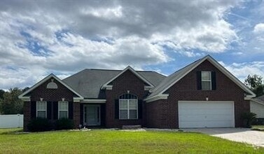 Building Photo - 174 Shady Hill Cir