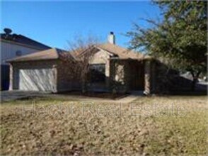 Building Photo - 2623 Stapleford Dr