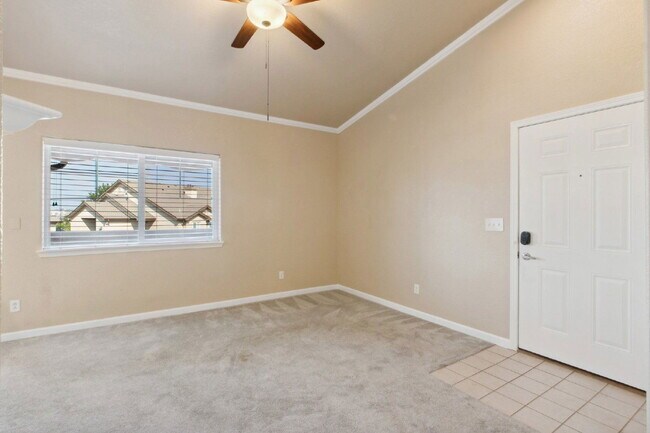 Foto del edificio - 7124 Ash Creek Heights