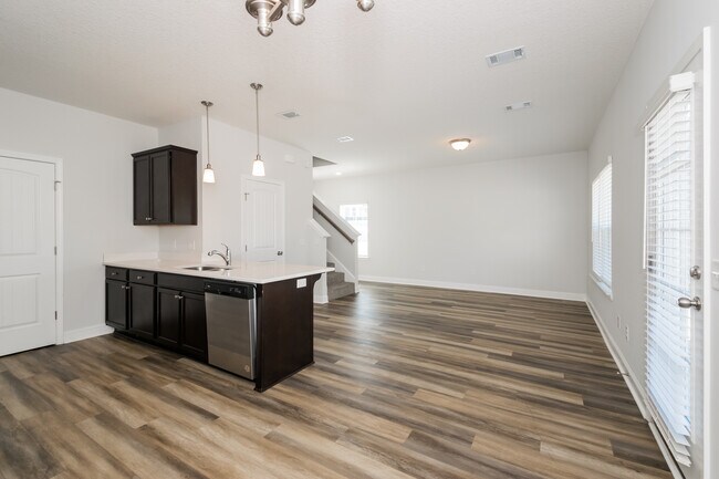 Foto del edificio - 126 Chaffseed Cir, Hinesville, GA