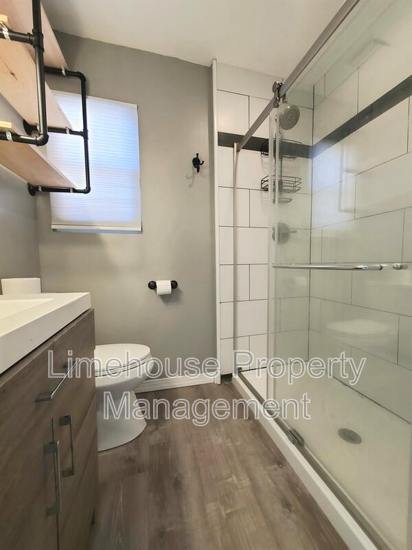 Foto del edificio - 1241 Etworth Ln