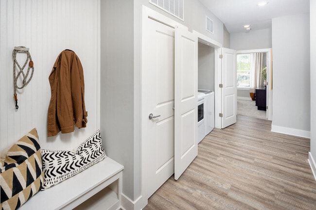 Broadstone Ingleside apartments — community photo - Broadstone Ingleside