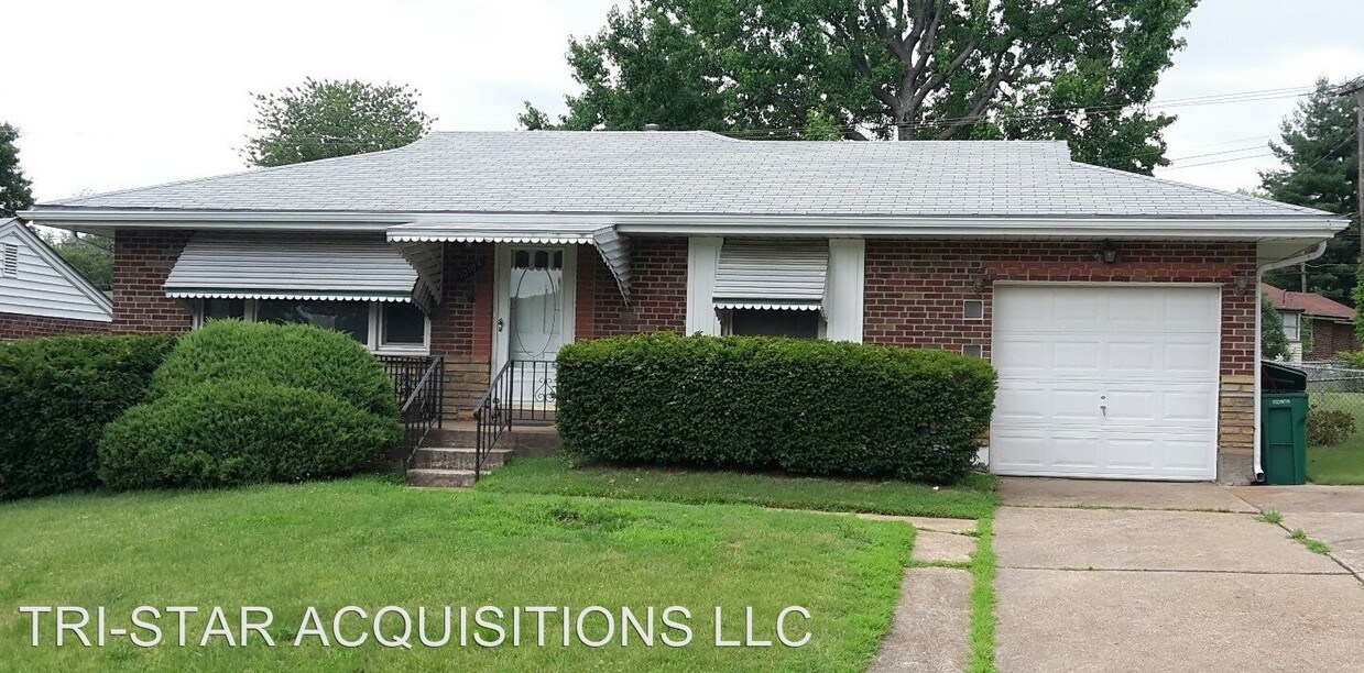 Primary Photo - 10104 Newbold Dr