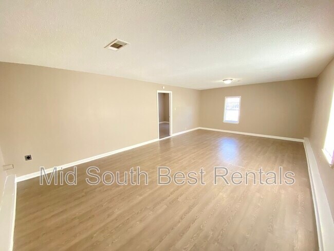 Foto del edificio - 4895 Applestone St