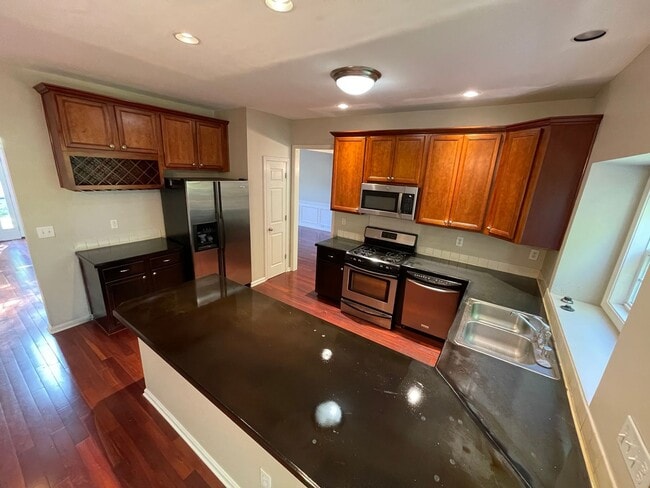 Building Photo - 10704 Copper Ridge Dr