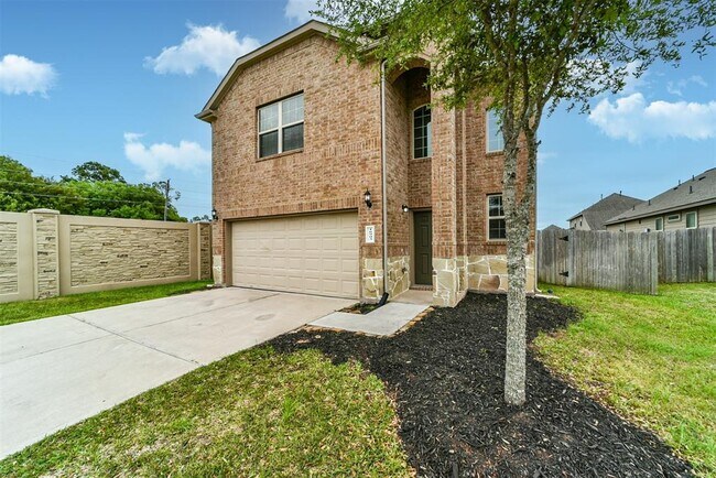 Building Photo - 16903 Devon Dogwood Trail