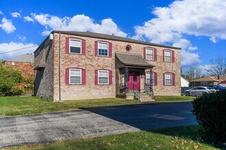 Building Photo - 3325 Breckenridge Ln