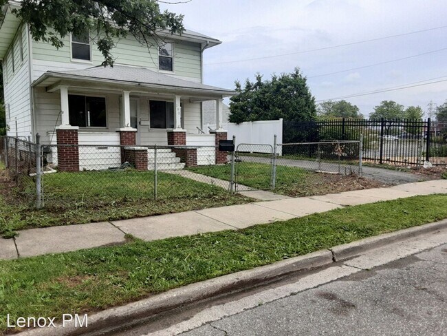 Building Photo - 4 br, 1 bath House - 190 Nebraska