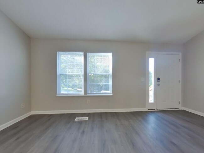 Foto del edificio - 64 Sweet Thorne Cir