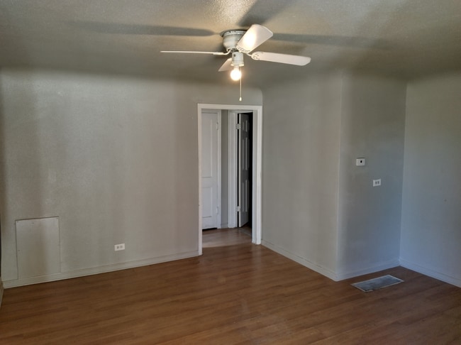 Living room - 1533 Uinta St