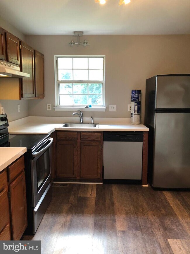 Foto del edificio - 2315 Ewing Ave