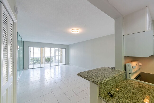 Foto del edificio - 3001 NE 47th Ct