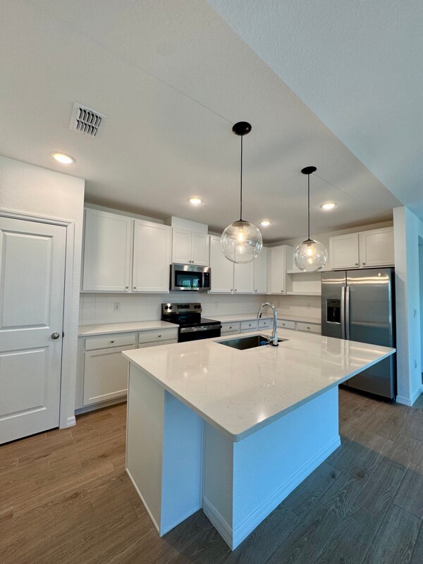 Building Photo - 2647 Jupiter Blvd SW