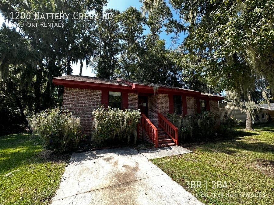 Primary Photo - 1206 Battery Creek Rd