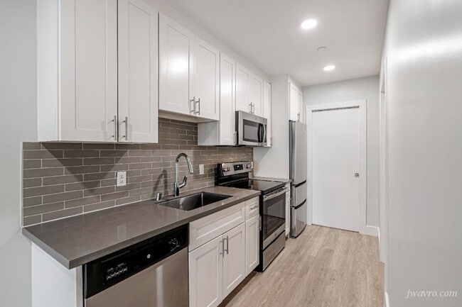 Foto del edificio - 1801 Beach St