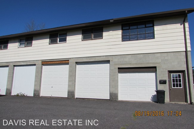 Building Photo - 211 Beech Creek Ave