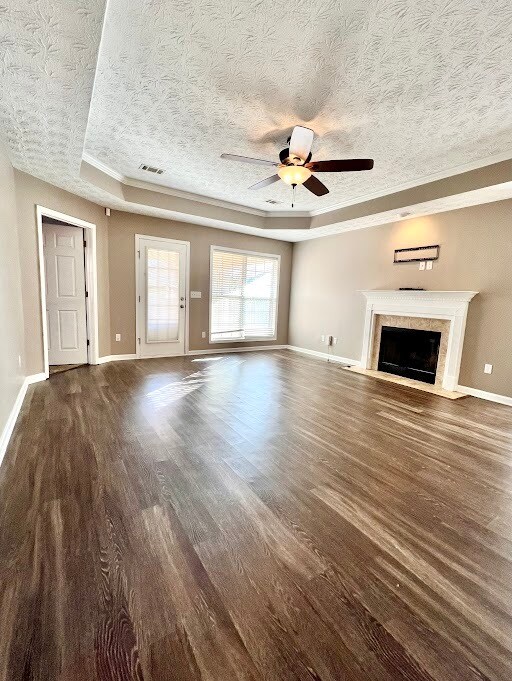 Foto principal - 8087 Santee Ct