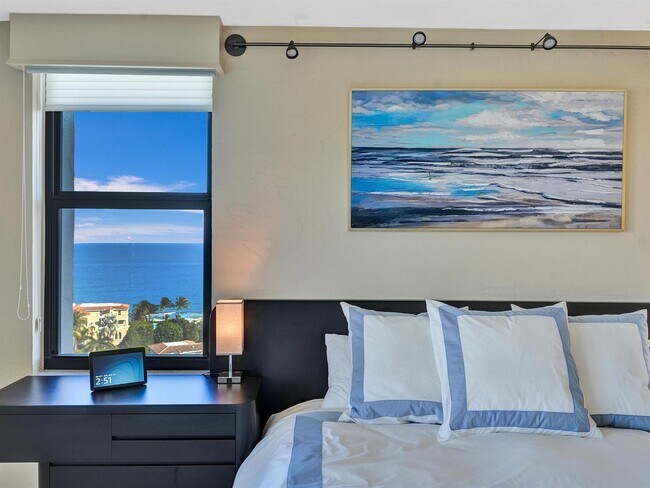 Building Photo - 4748 S Ocean Blvd