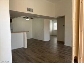 Building Photo - 3780 Desert Marina Dr