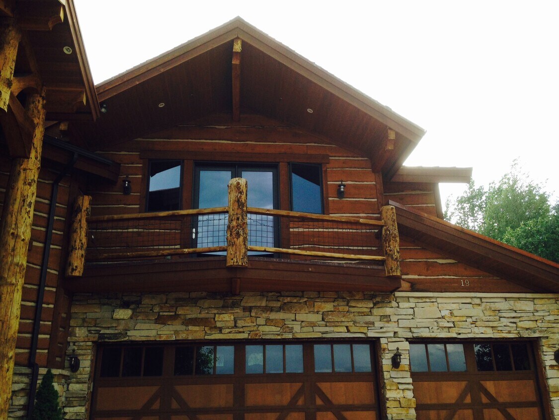 Great views - 19 Eagle Landing Ct