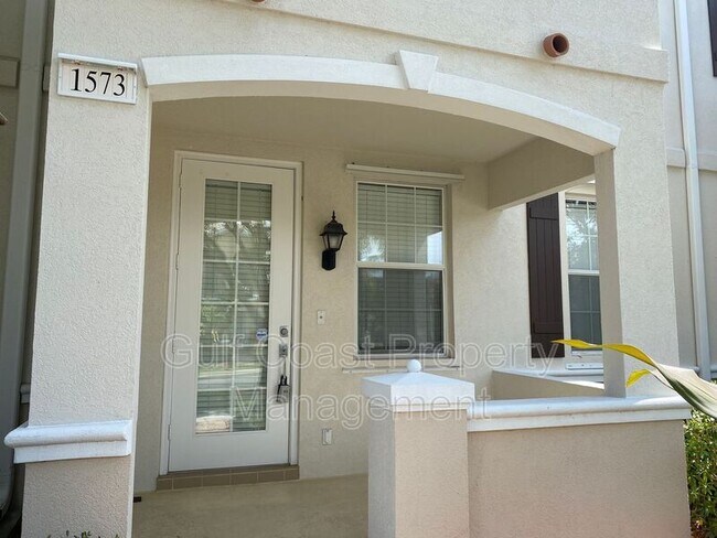 Building Photo - 1573 Napoli Dr W