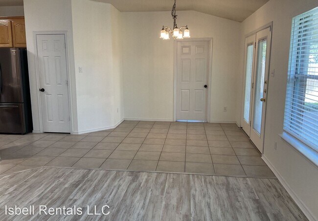 Building Photo - 3 br, 2 bath House - 100 W Running Wolf Trail