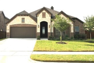 Building Photo - 2410 Rawlins Ln