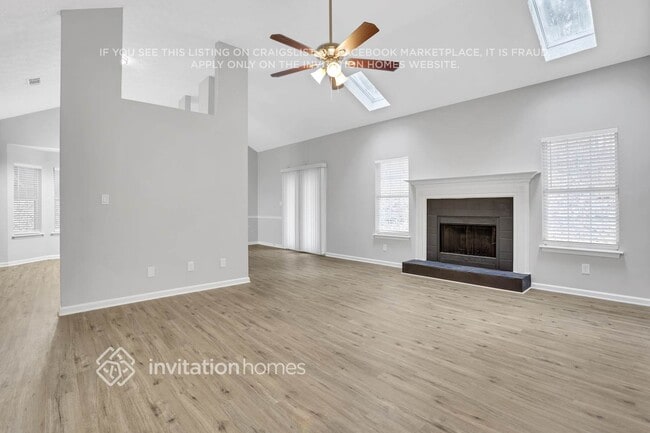 Building Photo - 285 Melton Way