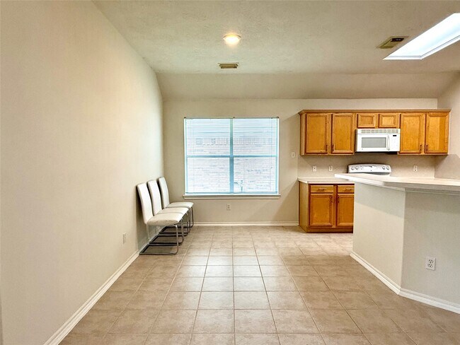 Foto del edificio - 5610 Gaffney Ln