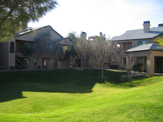 Building Photo - The Polo Club